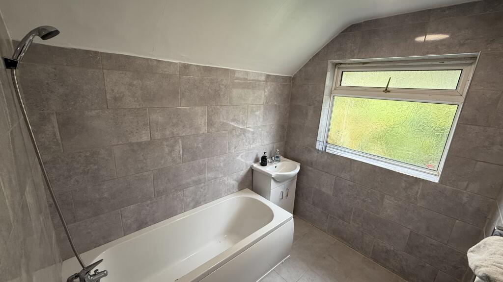 Additional image 13 of The Hurst, Kings Heath, B14