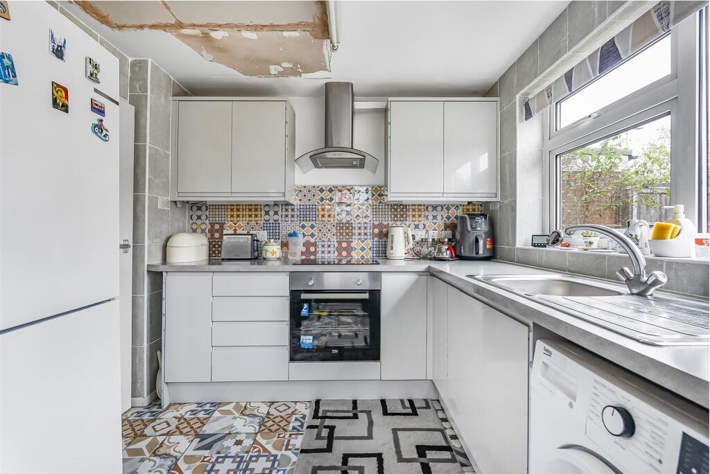 Additional image 21 of Becket Gardens, Welwyn