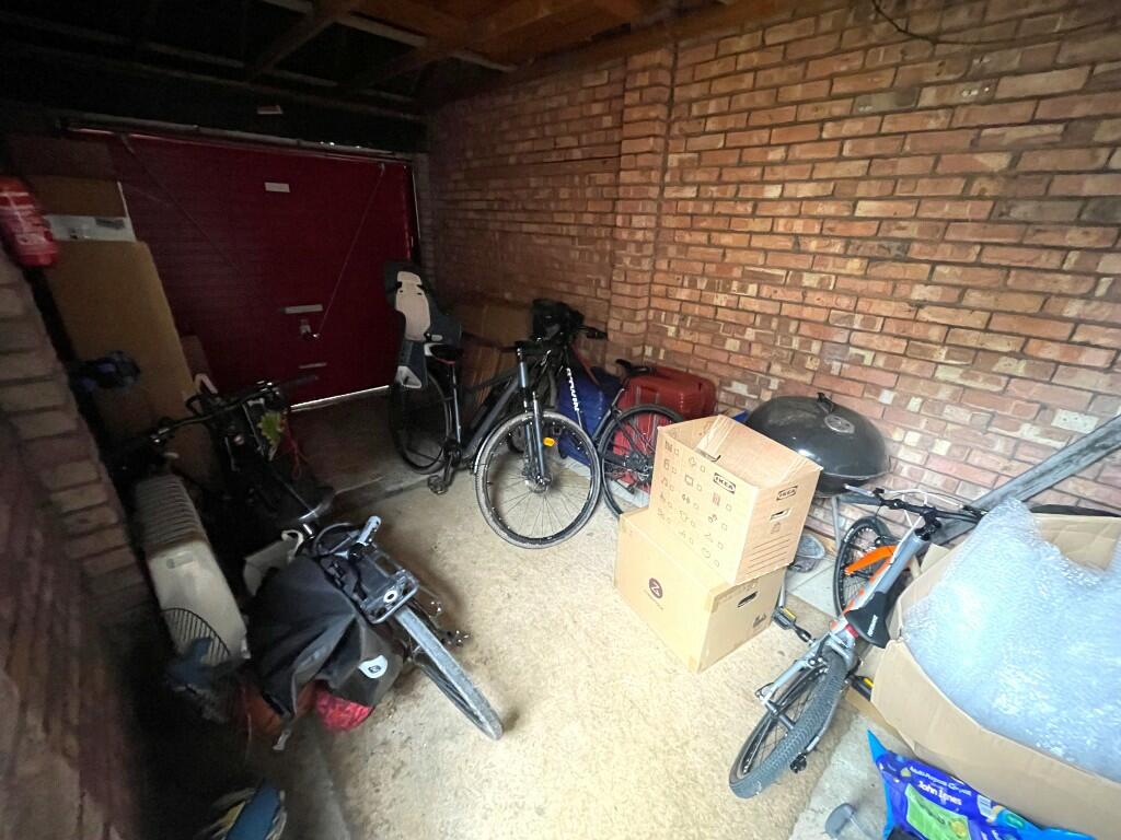 Additional image 11 of Brecken Close, St. Albans, Hertfordshire, AL4