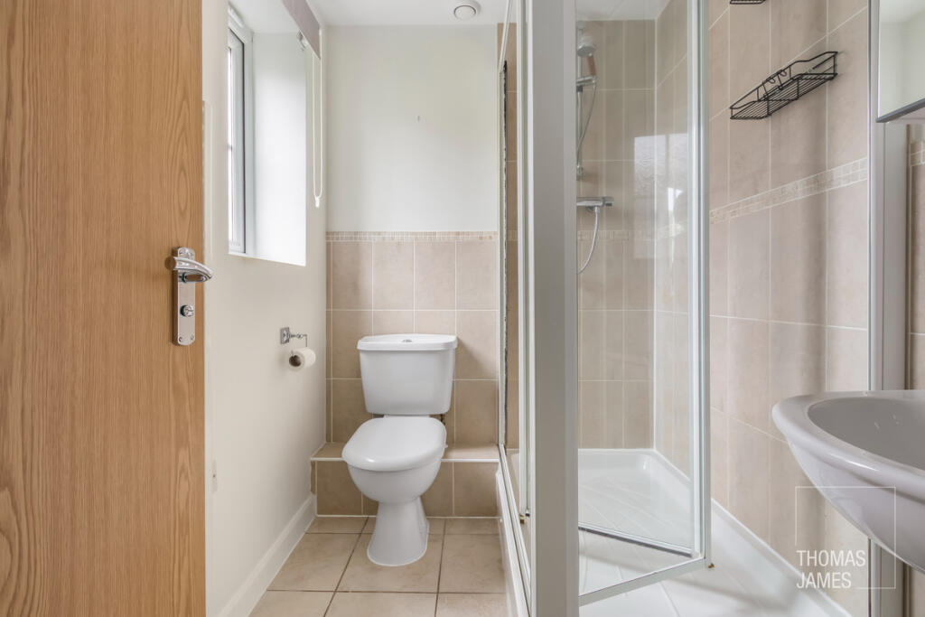 Additional image 8 of Great North Road, Hatfield, AL9