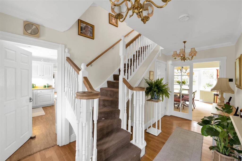 Additional image 31 of Codicote Road, Wheathampstead, St. Albans