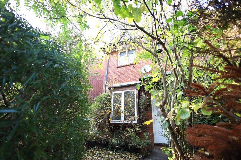 Property image for 2 Cowslips, Hertfordshire, AL7 2JJ