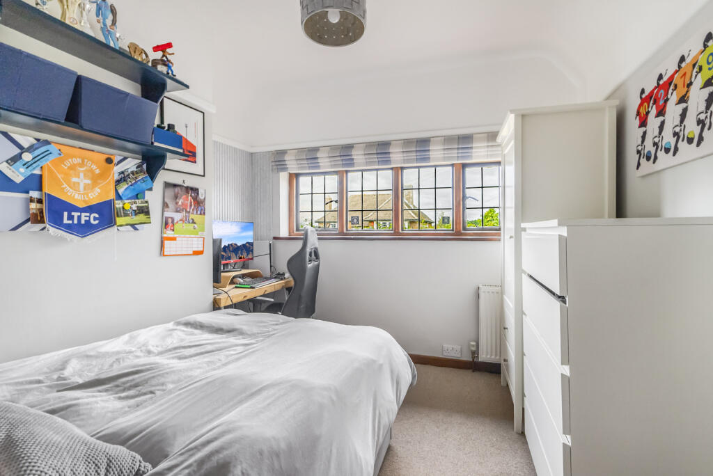 Additional image 19 of Bloomfield Road, Harpenden, Hertfordshire, AL5