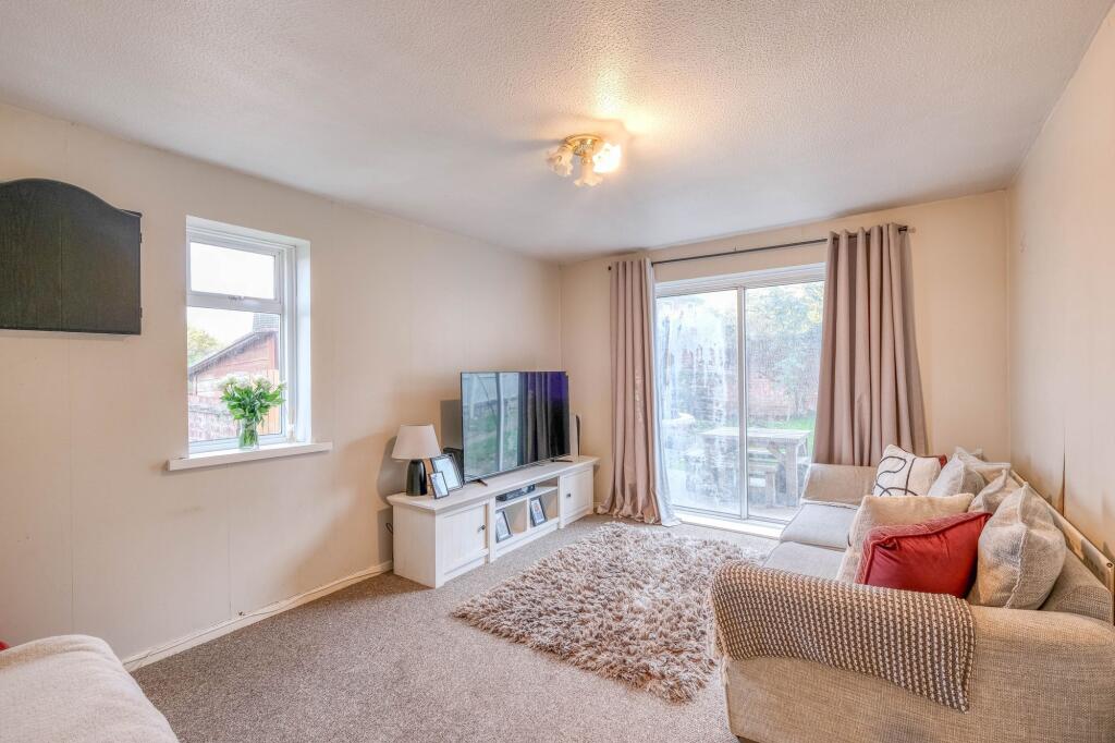 Additional image 4 of Patch Lane, Redditch, B98