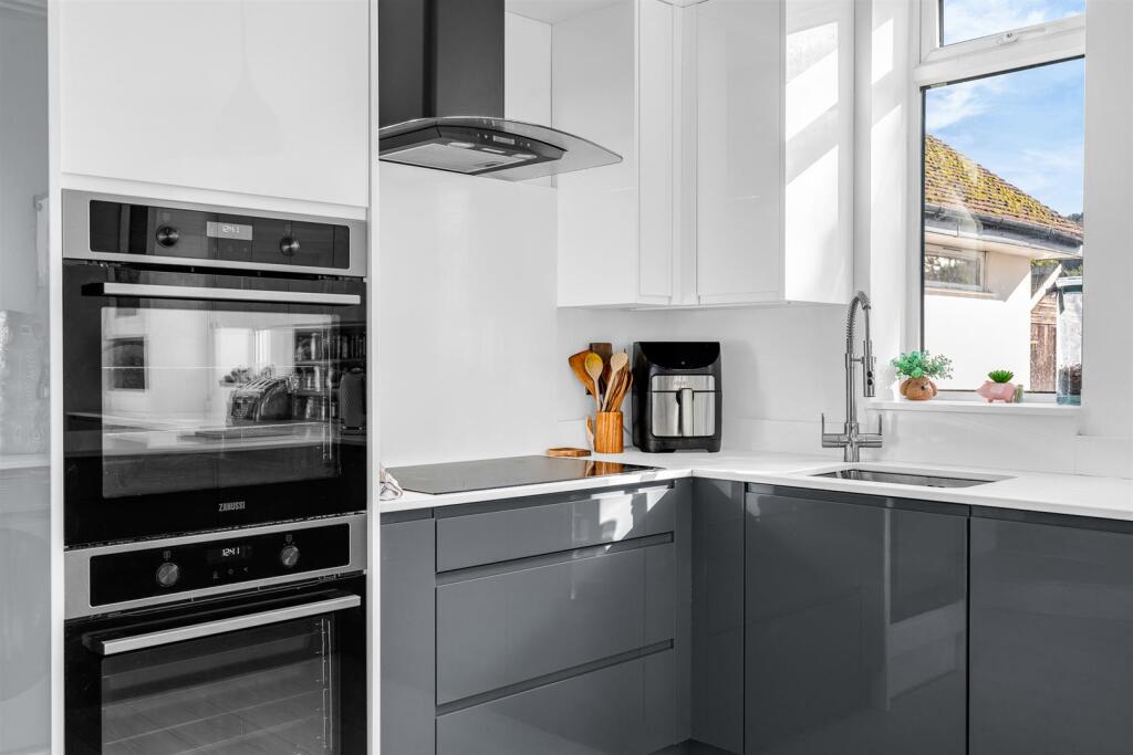 Additional image 10 of The Avenue, Welwyn