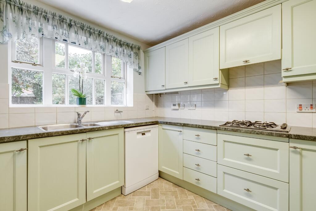 Additional image 4 of Bennett Close, Welwyn Garden City, AL7 4JA