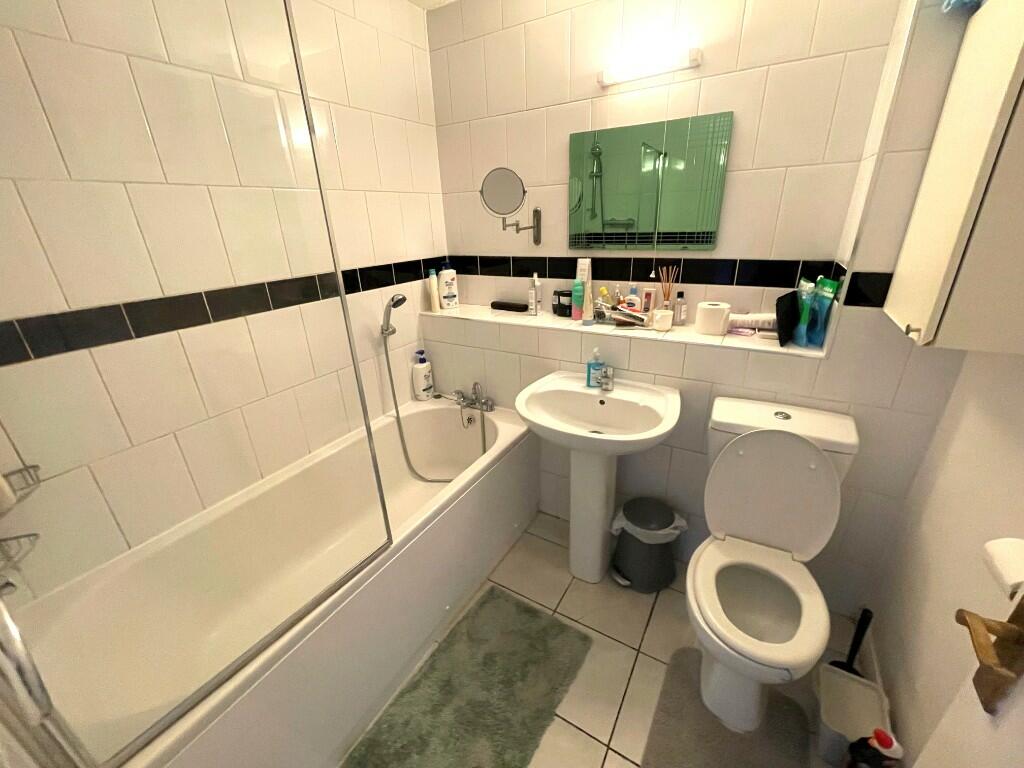 Additional image 8 of Brecken Close, St. Albans, Hertfordshire, AL4