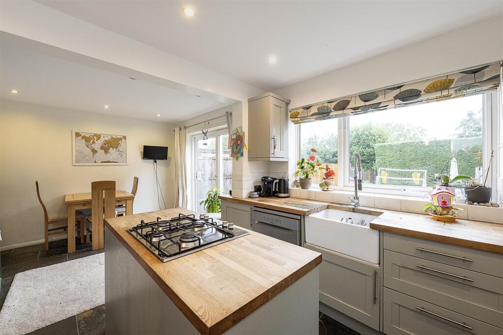 Additional image 9 of Barrons Row, Harpenden