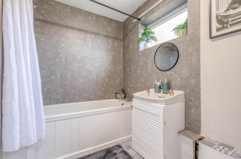 Additional image 11 of Patch Lane, Redditch, B98