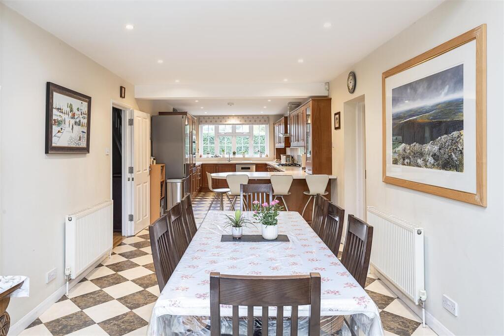 Additional image 3 of Luton Road, Harpenden