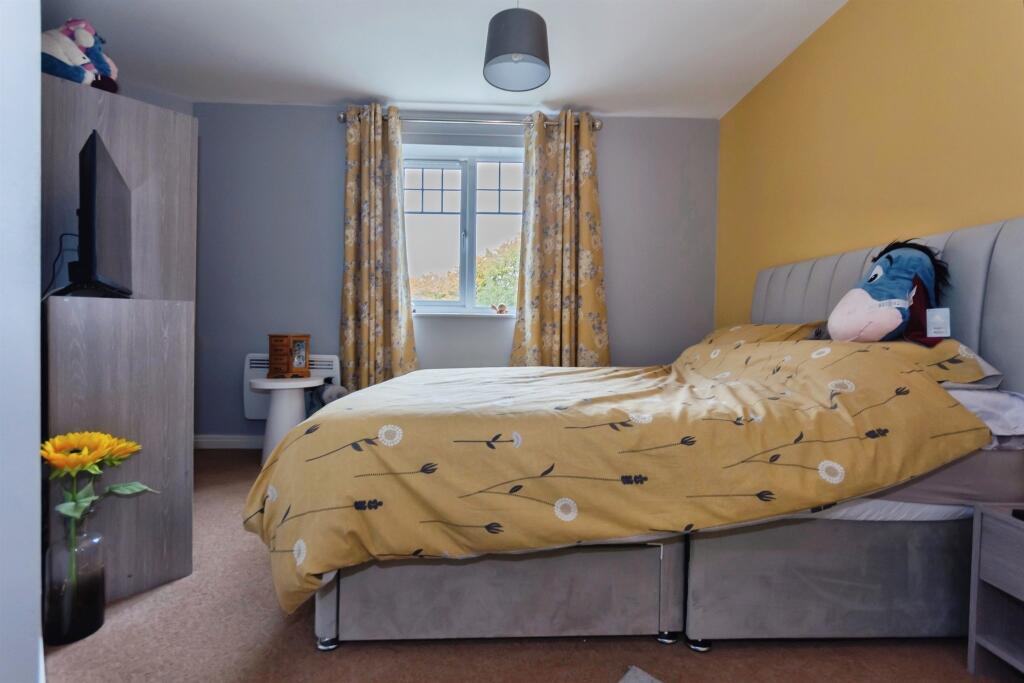 Additional image 9 of Hedgerow Close, Redditch