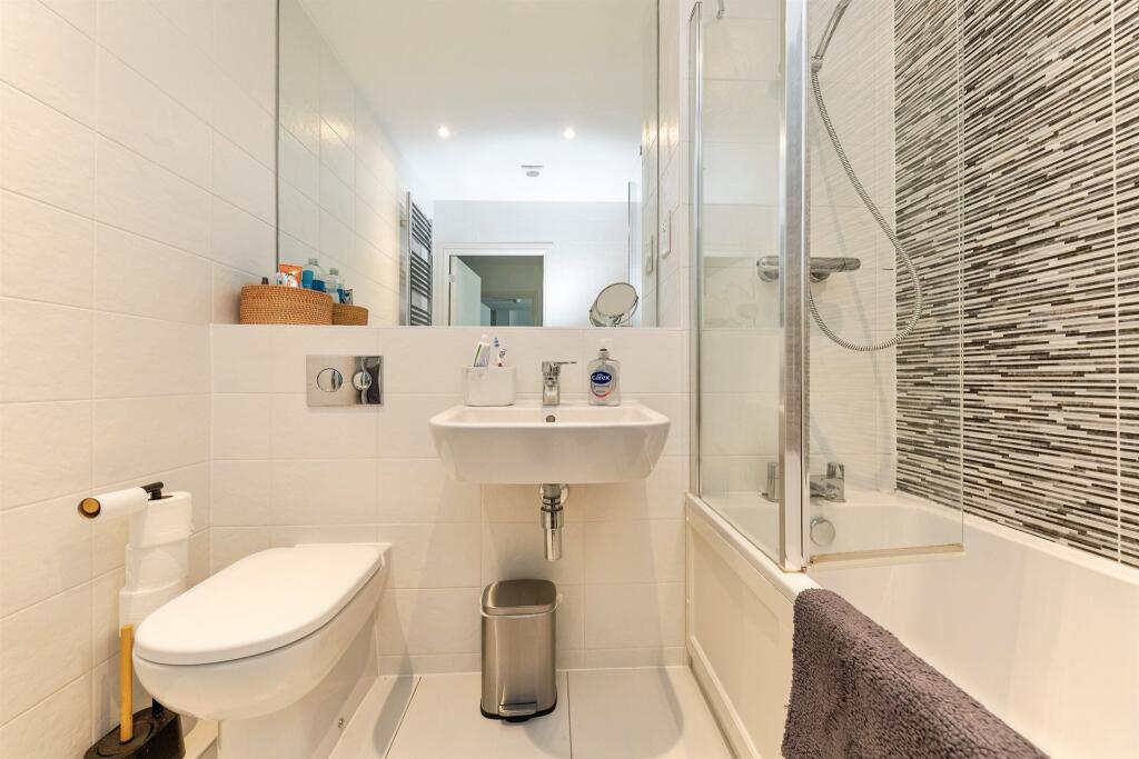 Additional image 10 of Tomlinson Court, Welwyn