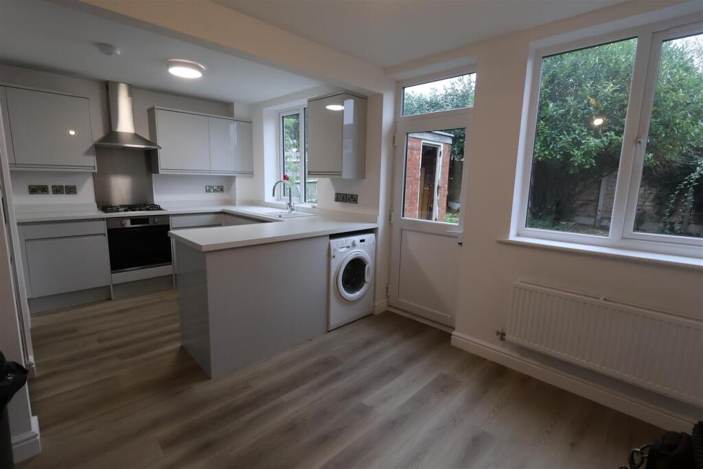 Additional image 11 of Edgeworth Close, Redditch