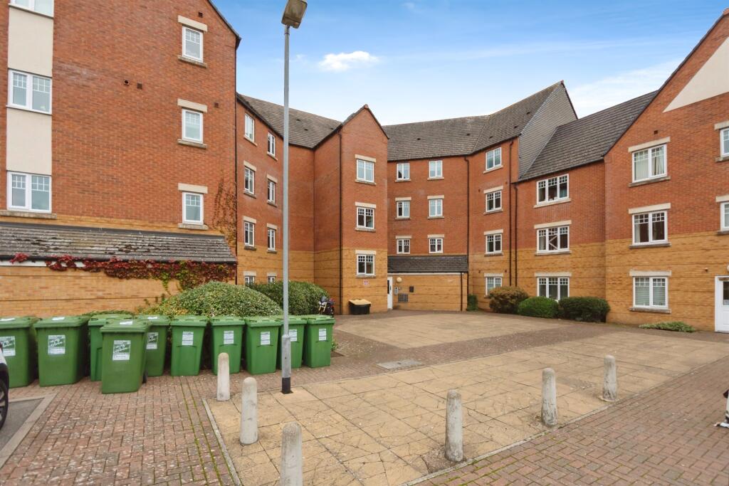 Additional image 17 of Hedgerow Close, Redditch