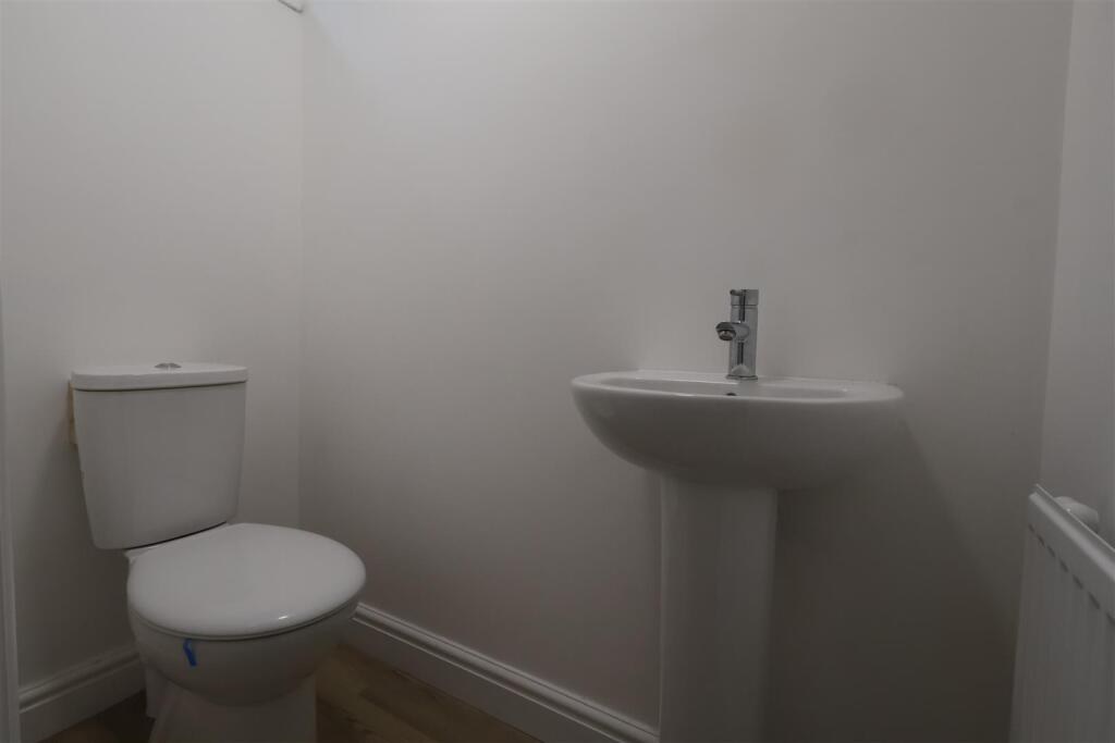 Additional image 4 of Edgeworth Close, Redditch