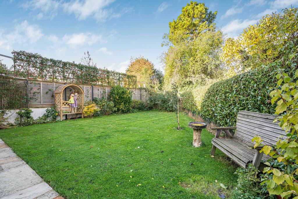 Additional image 22 of Crabtree Lane, Harpenden, Hertfordshire, AL5