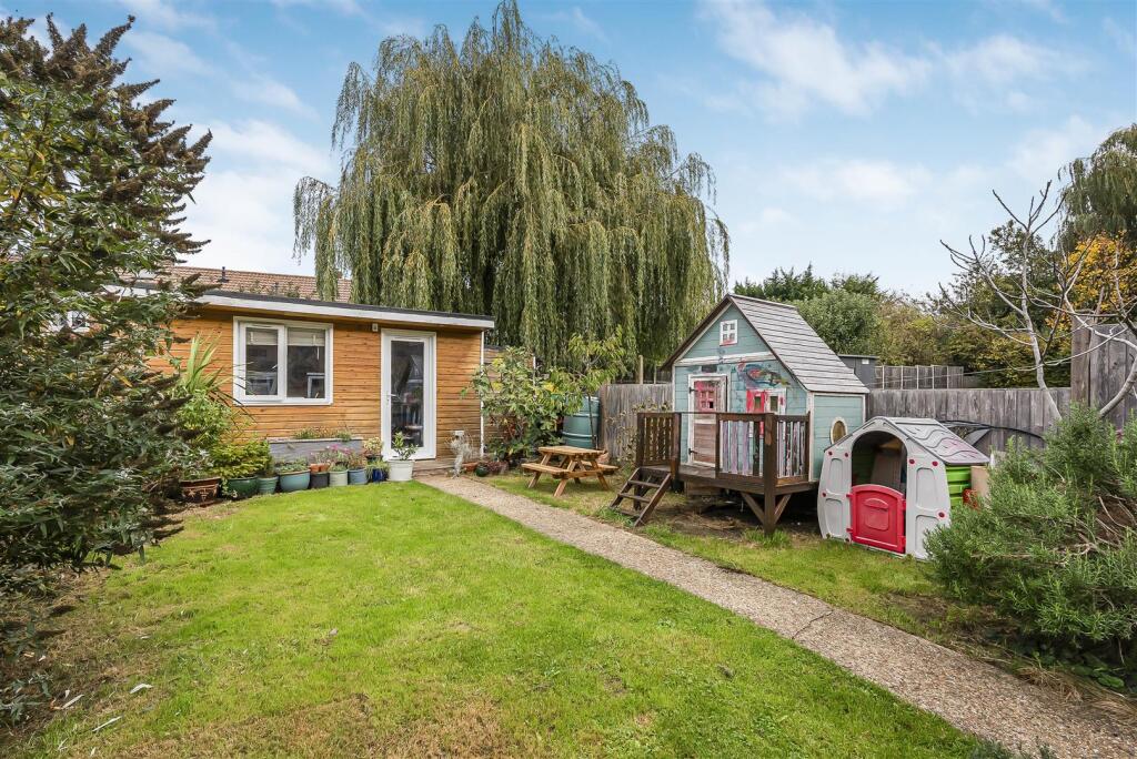 Additional image 13 of Raymonds Plain, Welwyn Garden City