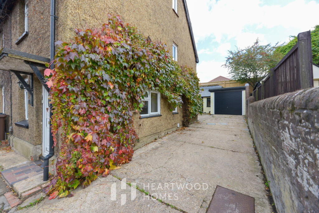 Additional image 18 of High Street, Sandridge, St. Albans, AL4 9BY