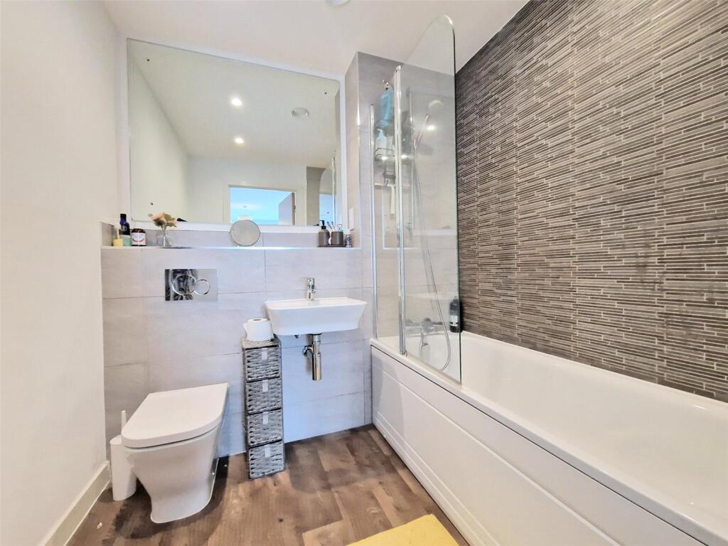 Additional image 7 of Roosevelt Apartments, 1 Lexington Gardens, Birmingham, B15