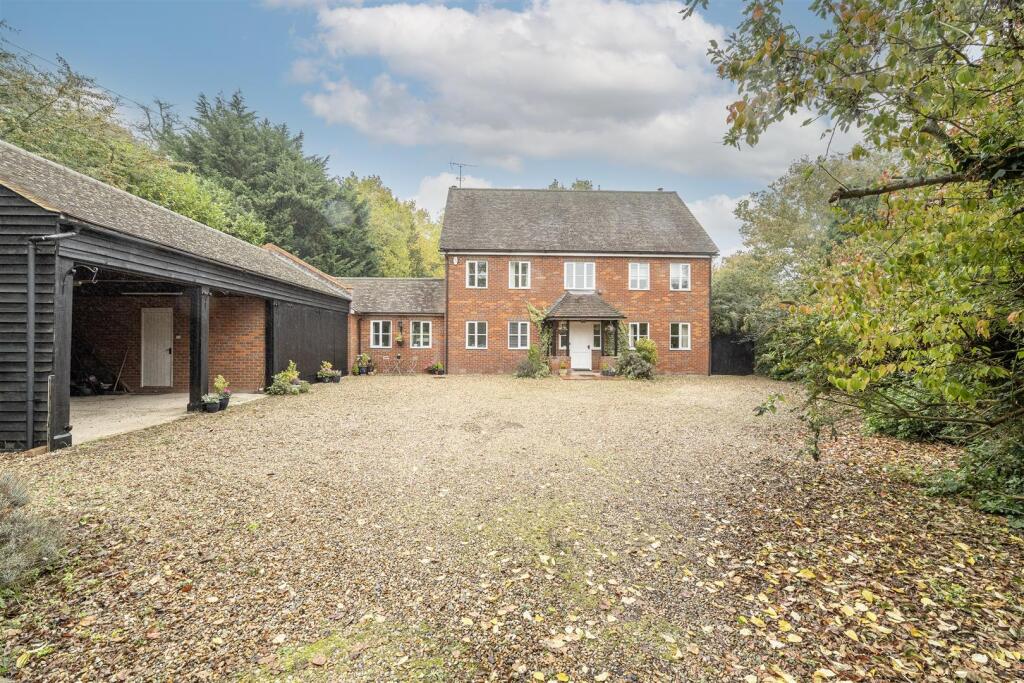 Additional image 29 of Codicote Road, Wheathampstead, St. Albans