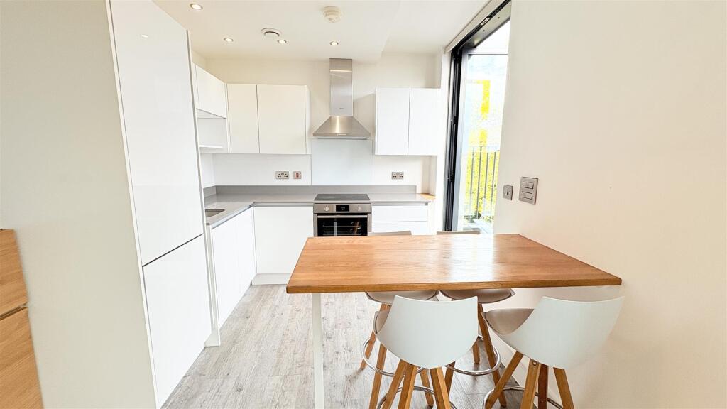 Additional image 4 of Moseley Central, Moseley, Birmingham