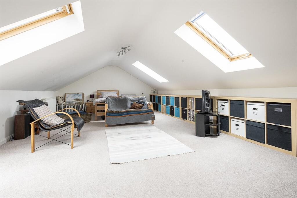 Additional image 9 of Luton Road, Harpenden