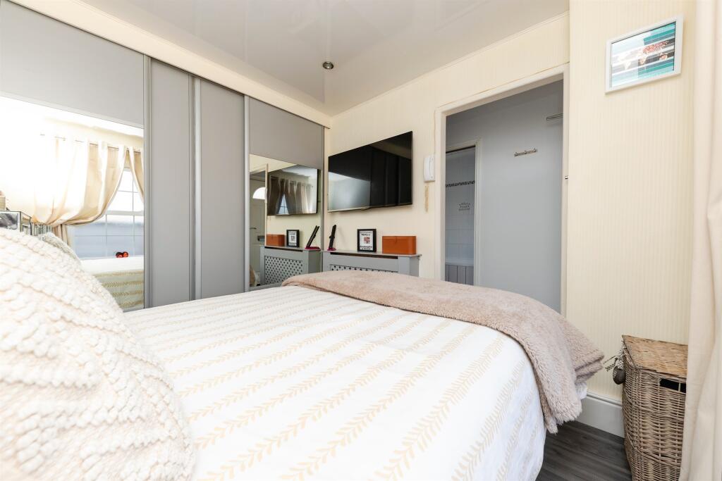 Additional image 14 of Cole Green Lane, Welwyn Garden City