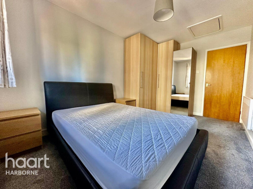 Additional image 4 of Queens Court, City Centre