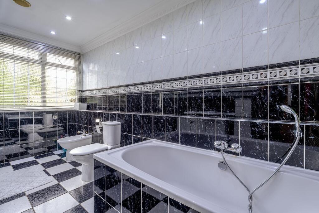 Additional image 16 of Fitz Roy Avenue, Birmingham