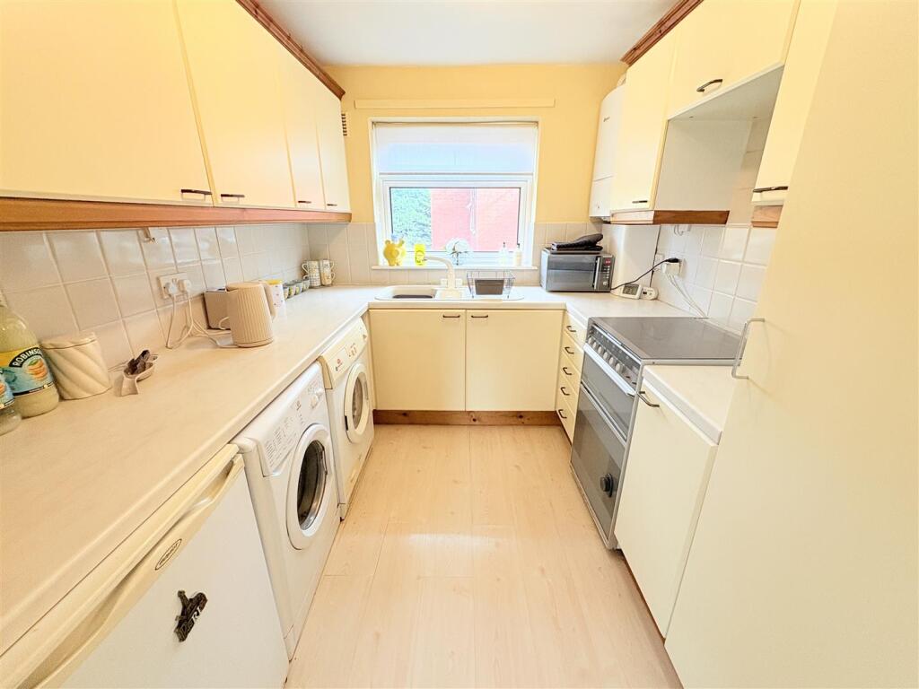 Additional image 6 of Aspen Close, Acocks Green