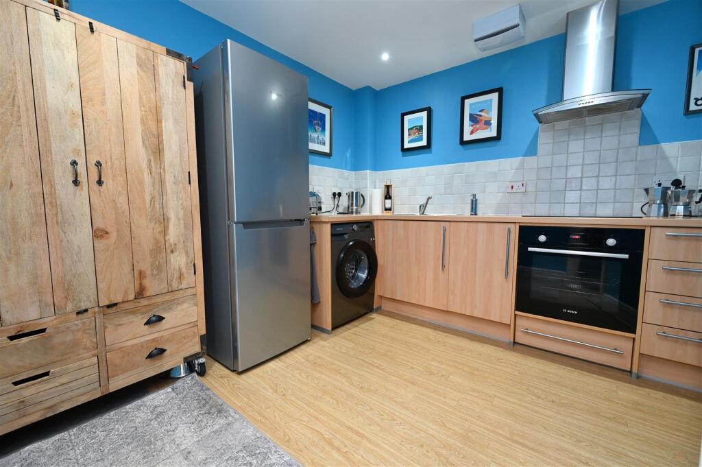 Additional image 8 of The Corner Place, North Road, Harborne, Birmingham