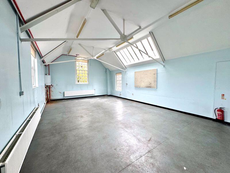 Additional image 9 of 11 Plough & Harrow Road, Birmingham