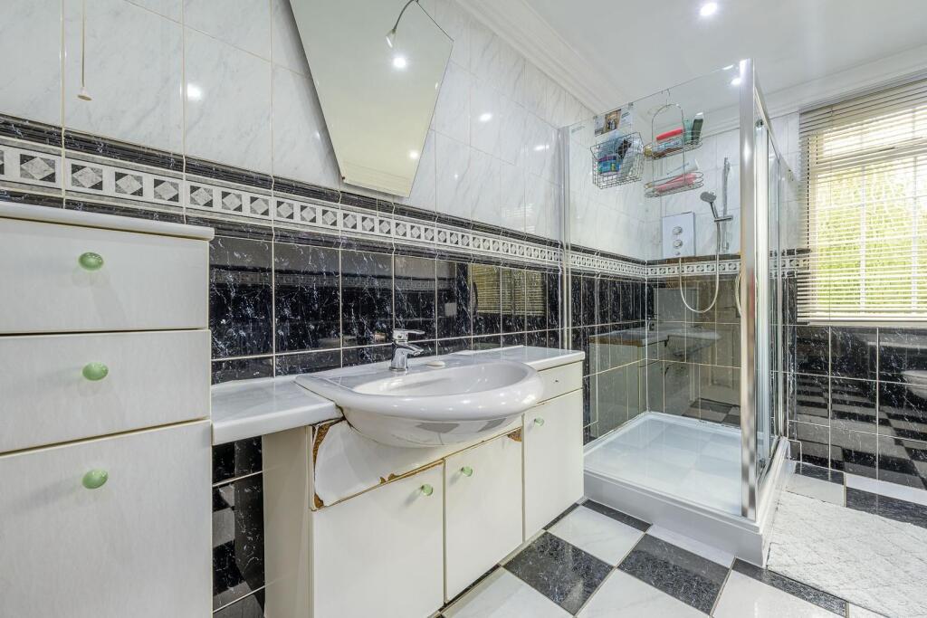 Additional image 17 of Fitz Roy Avenue, Birmingham