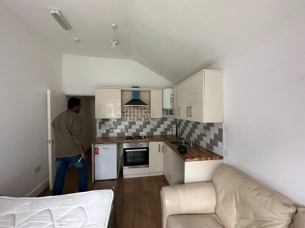 Additional image 4 of Gillott Road, Birmingham, B16