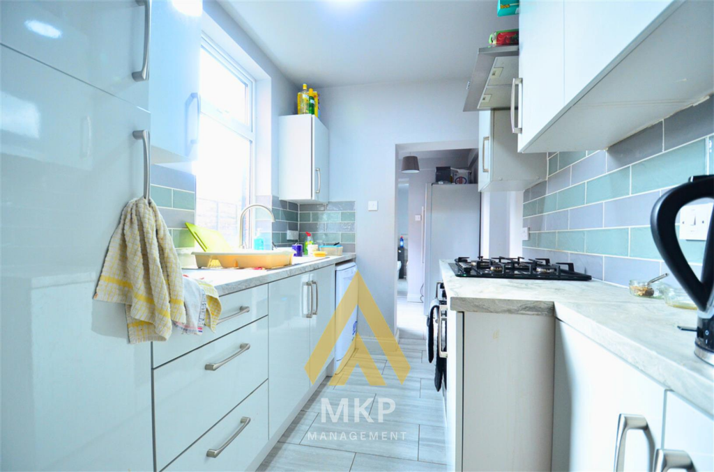 Additional image 2 of Warwards Lane Selly Oak B29 7QR