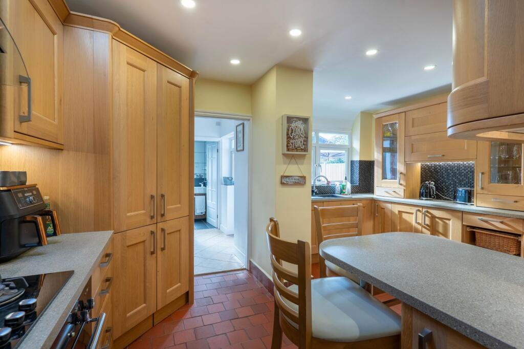 Additional image 5 of Groveley Lane, Cofton Hackett, B45