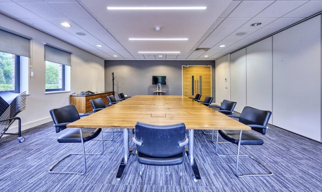 Additional image 5 of 2500 The Crescent, Birmingham Business Park, Solihull, B37 7YE