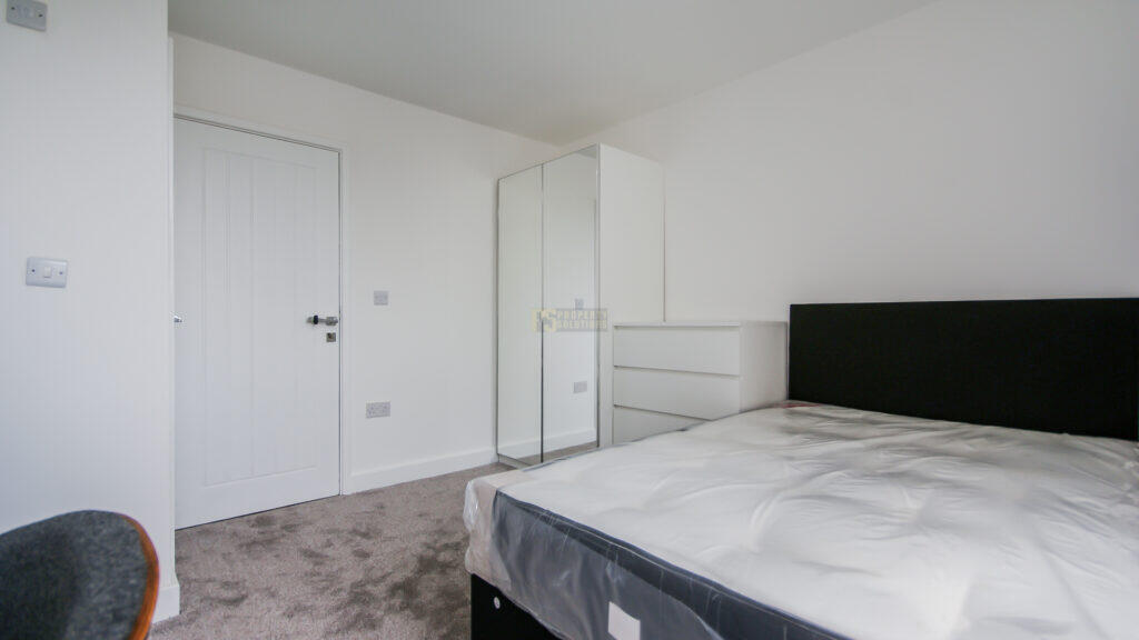 Additional image 6 of Oxford Street, Stirchley, Birmingham, B30 2LE