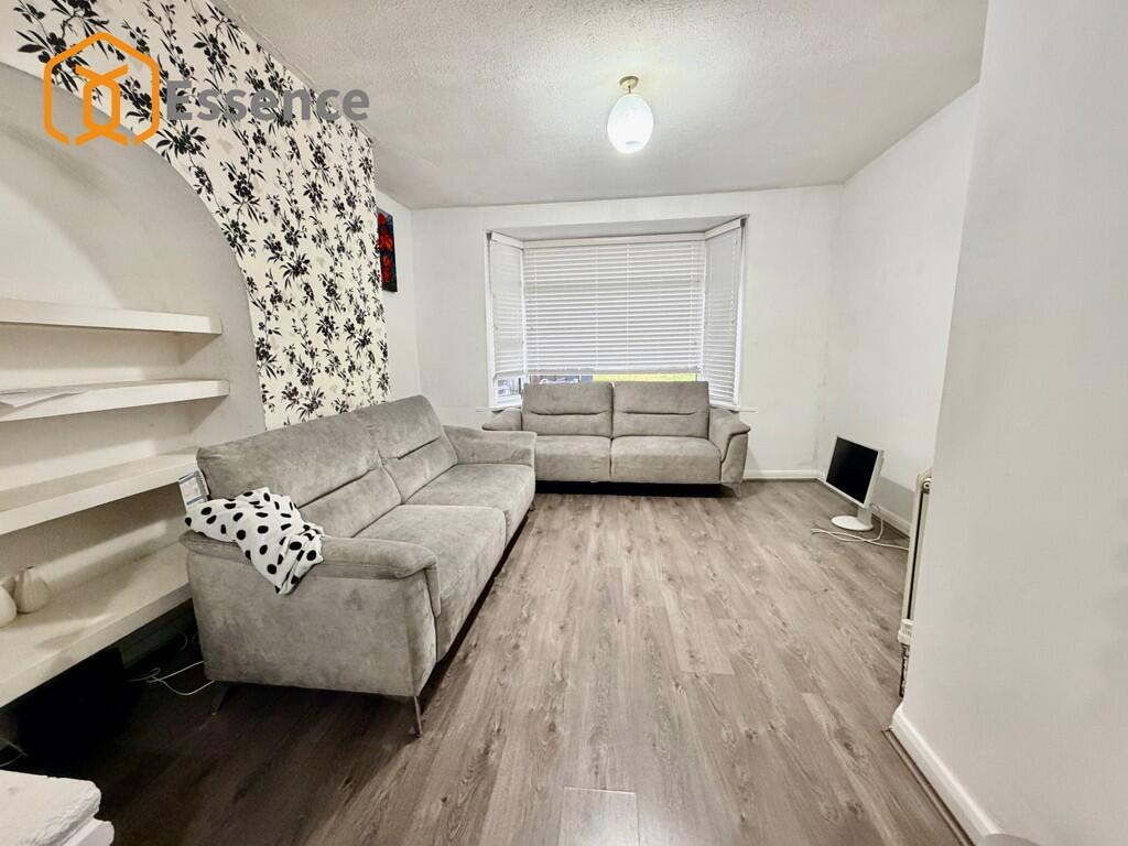 Additional image 14 of West Boulevard, Quinton, B32