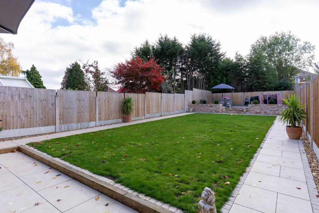 Additional image 21 of Groveley Lane, Cofton Hackett, B45