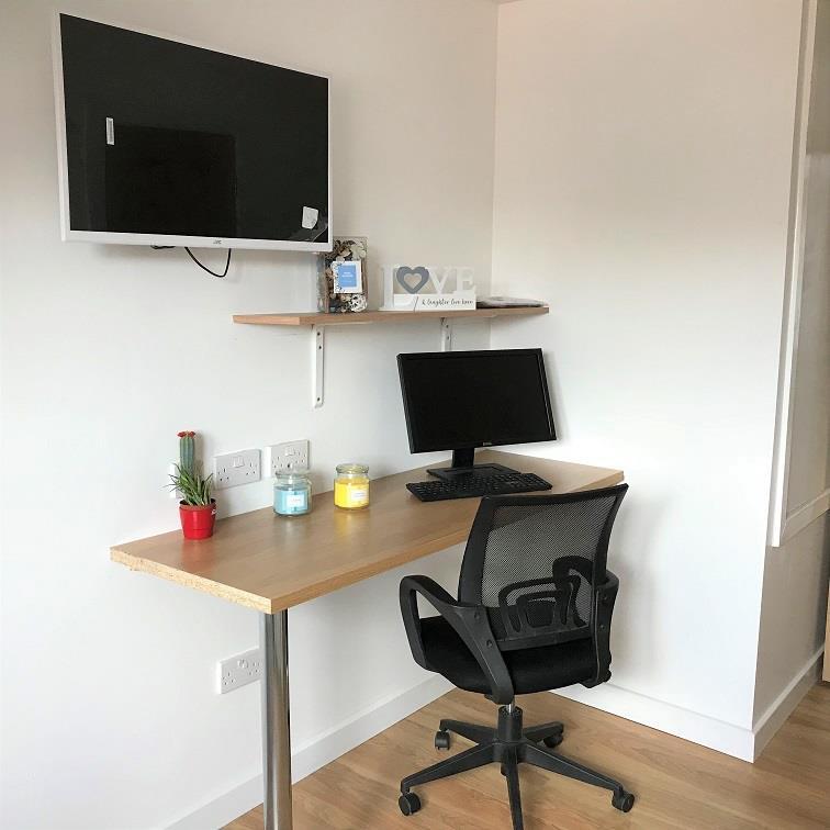 Additional image 8 of 2nd floor front, 10 North Road