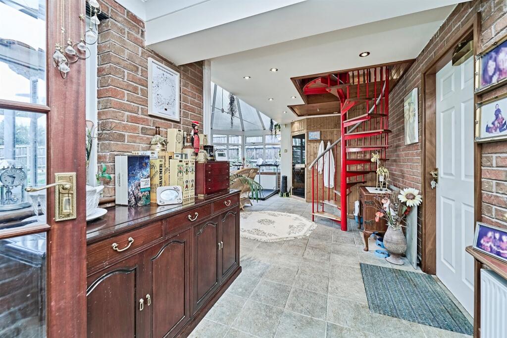 Additional image 8 of Pear Tree Drive, Birmingham