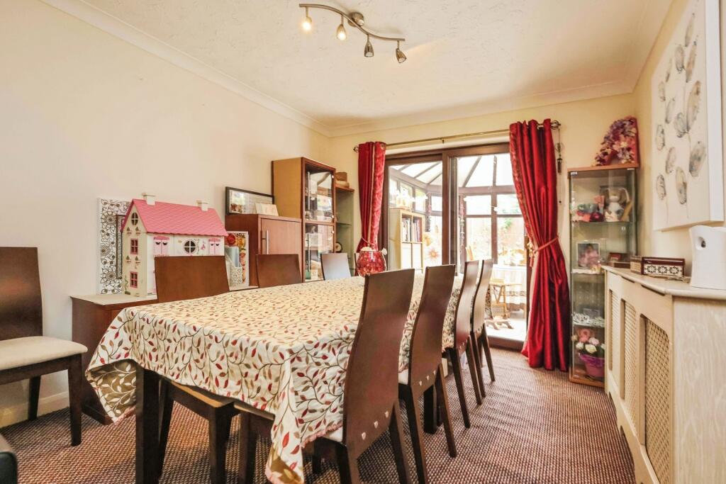 Additional image 4 of Bishops Gate, BIRMINGHAM, West Midlands, B31