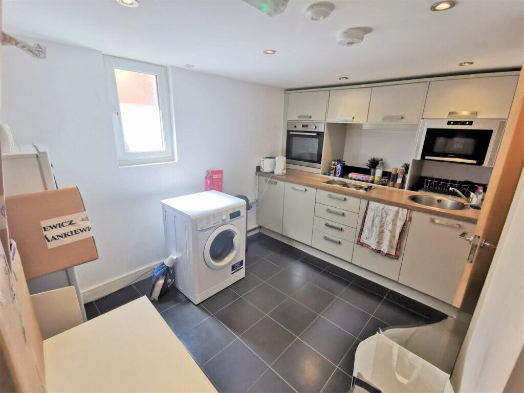 Additional image 4 of 79A Heeley Road, Selly Oak, Birmingham , B29 6DP