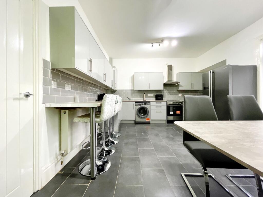 Additional image 7 of Staple Hall Road, Birmingham, B31