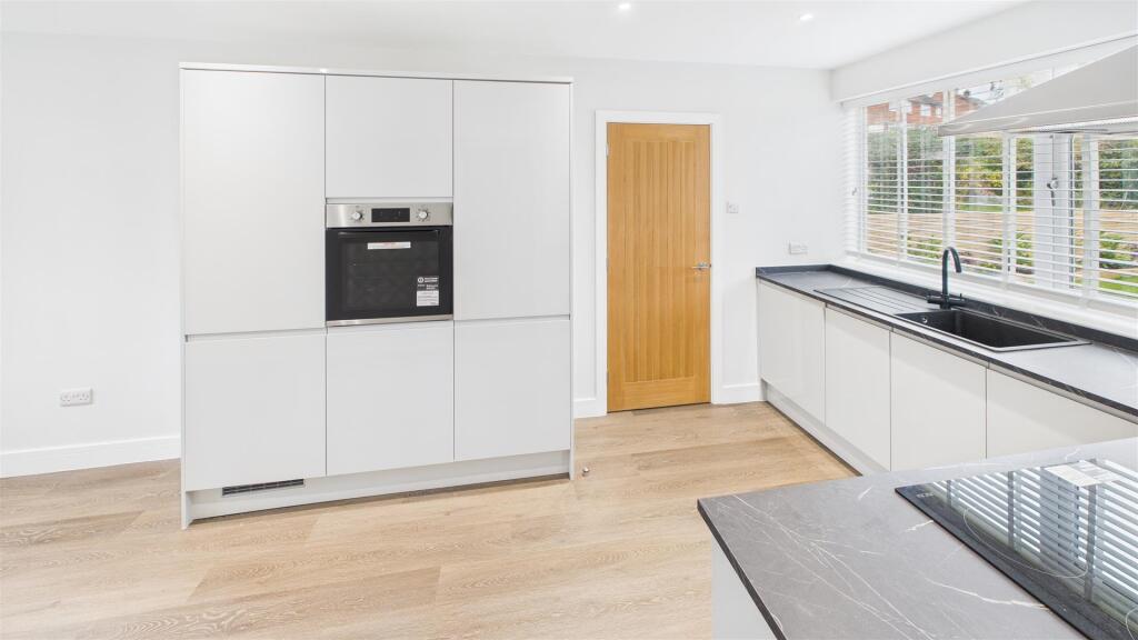 Additional image 6 of 12 Verbena Road