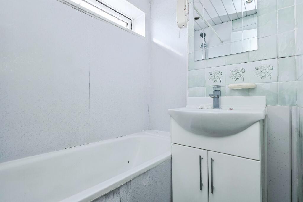 Additional image 15 of Kempton Park Road, BIRMINGHAM