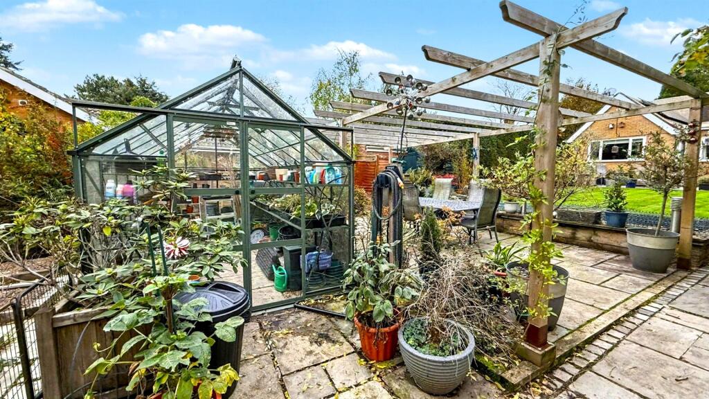 Additional image 32 of Rednal Road, Kings Norton, Birmingham