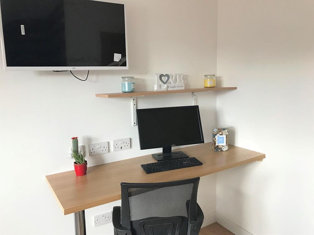 Additional image 4 of Very Close to University