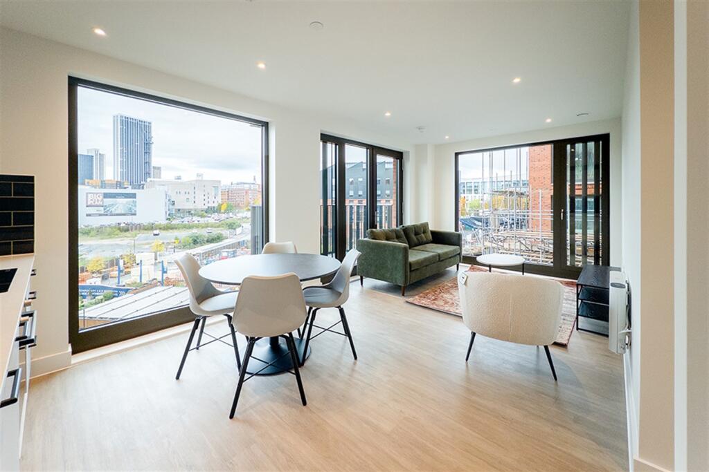 Additional image 5 of Belmont Wharf, Glasswater Lock, B4